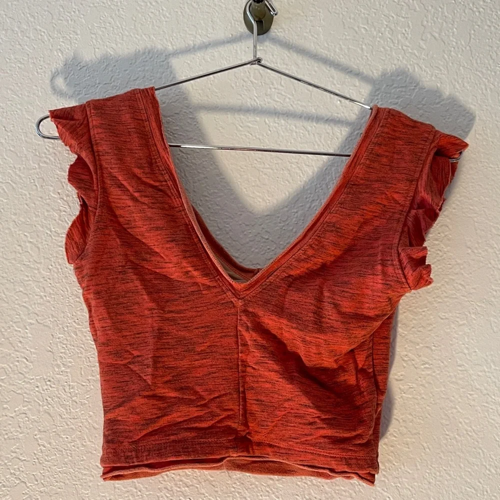 Red Ruffled Crop Blouse - Picture 2 of 2